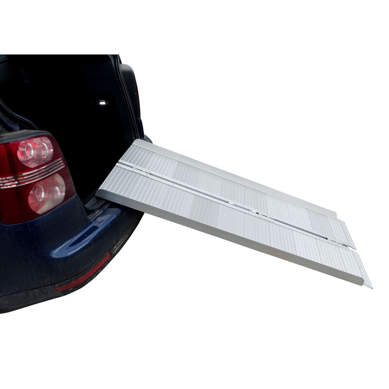 Sklápacia nájazdová rampa, 150 cm - POŠKODENÝ ROH