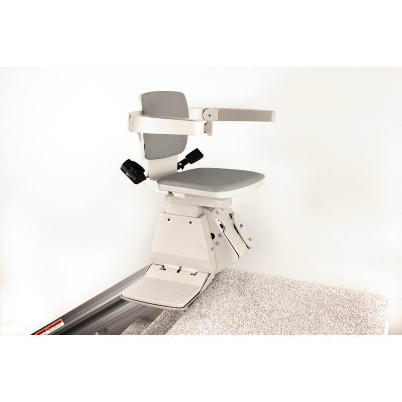 Stoličkový výťah Elan s rovnou koľajnicou