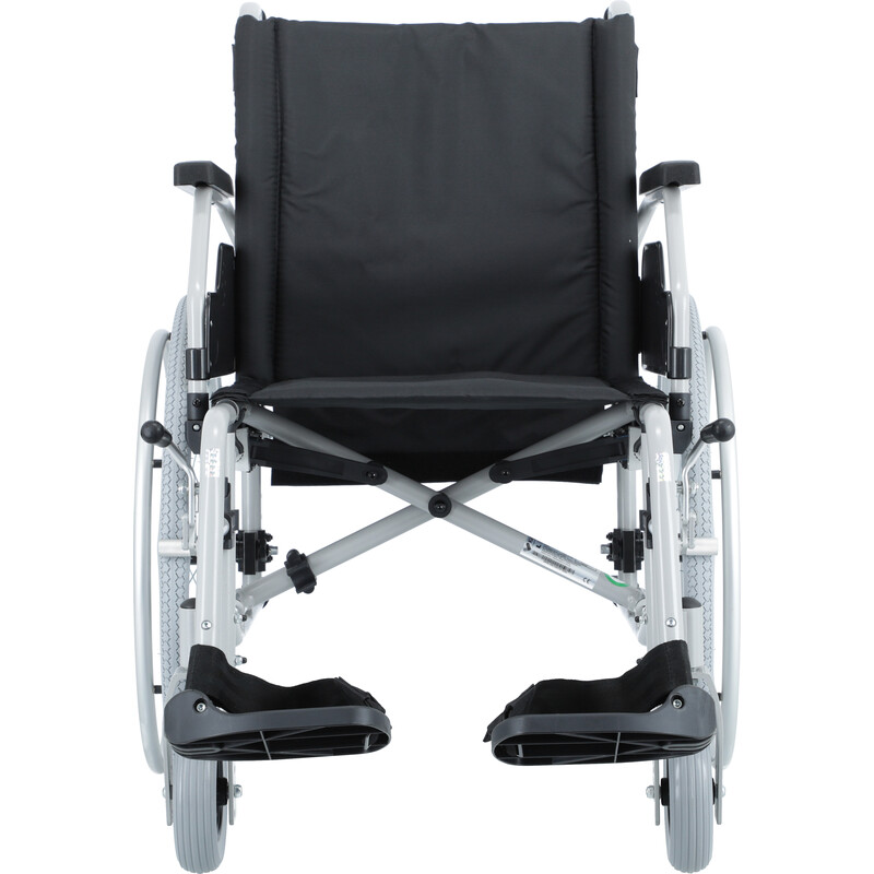 Invalidný vozík odľahčený s nastaviteľným ťažiskom  (Výstavný kus)