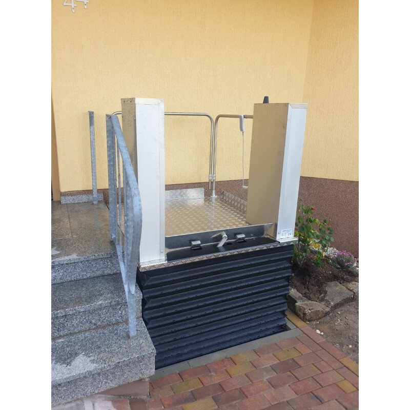 Zvislá zdvíhacia plošina MB 850