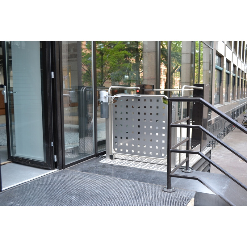 Zvislá zdvíhacia plošina MB1100, MB1400 & MB1700