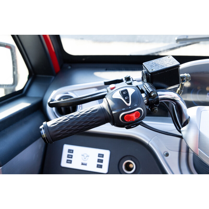 Elektrický trojkolesový skúter UNIZDRAV MiniCar (Používaný kus)