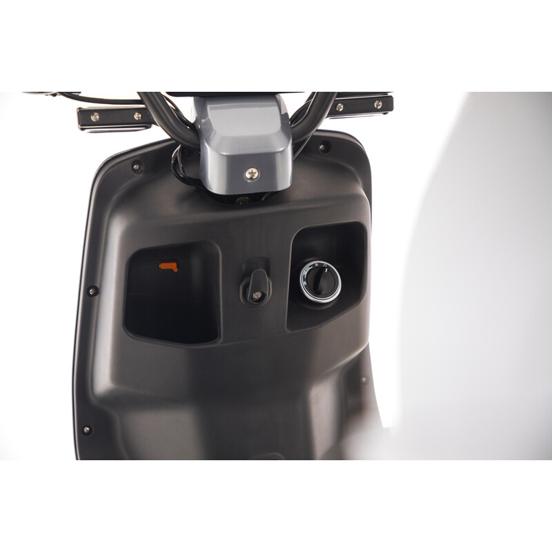 Elektrický skúter UNIZDRAV e-City s dojazdom 120 km - ŠKRABANEC NA ZADNOM BLATNÍKU