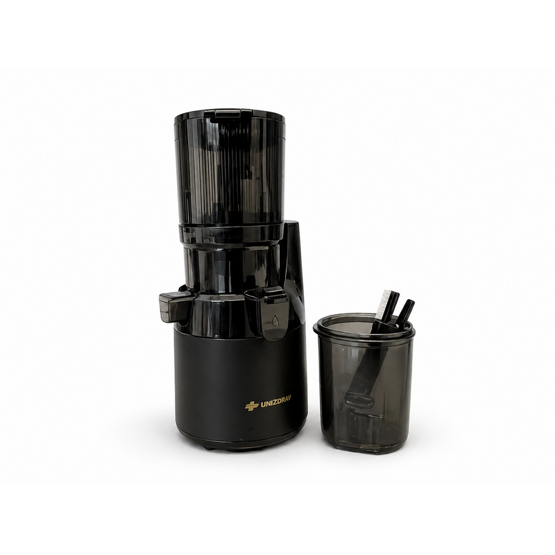 Odšťavovač ovocia a zeleniny UNIZDRAV (Používaný kus)