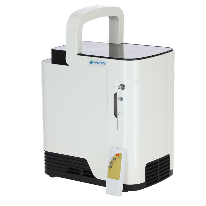 Kyslíkový koncentrátor s hlasovým výstupom UNIZDRAV, 7 l/min, biely (Používaný kus)