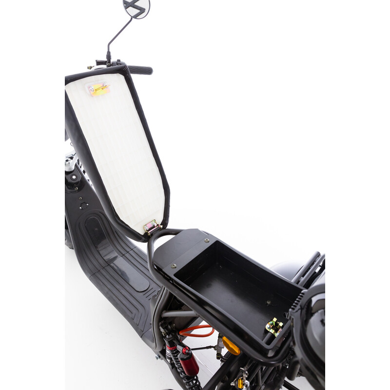 Elektrický Chopper UNIZDRAV PRO trojkolesový – výkonný 2000 W motor (Výstavný kus)